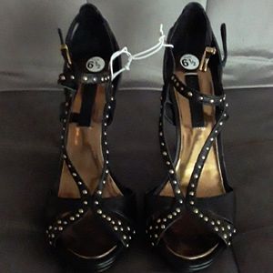 BCBG Max Azria high heel shoes